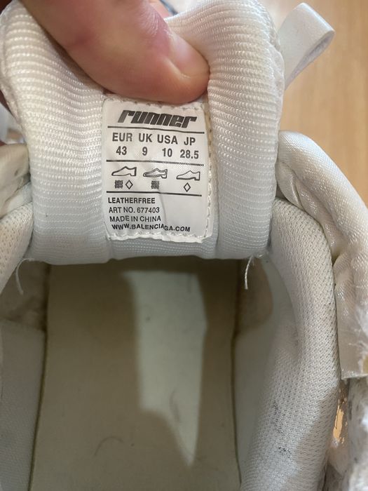 Buty balenciaga runner grafiti