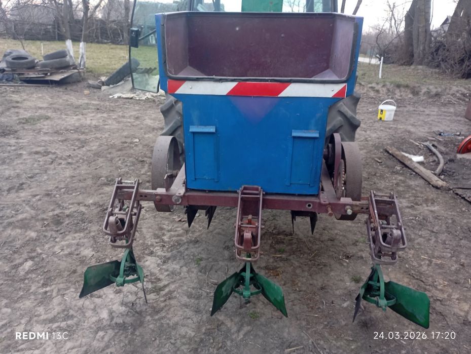 Картоплесаджалка