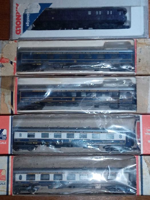 Lote de 5 carruagens de passageiros escala N 1:160 1/160