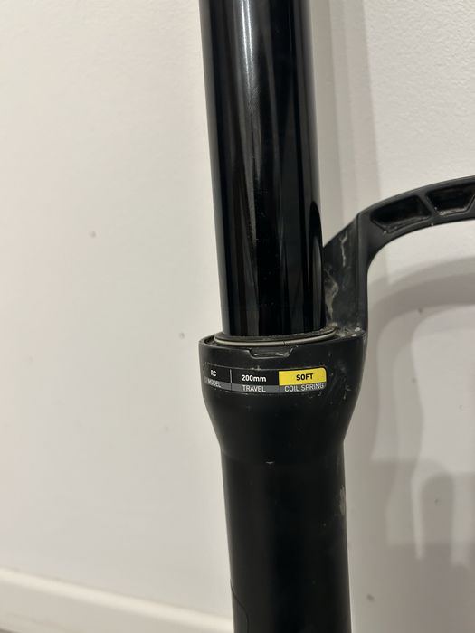Rock shox boxxer rc