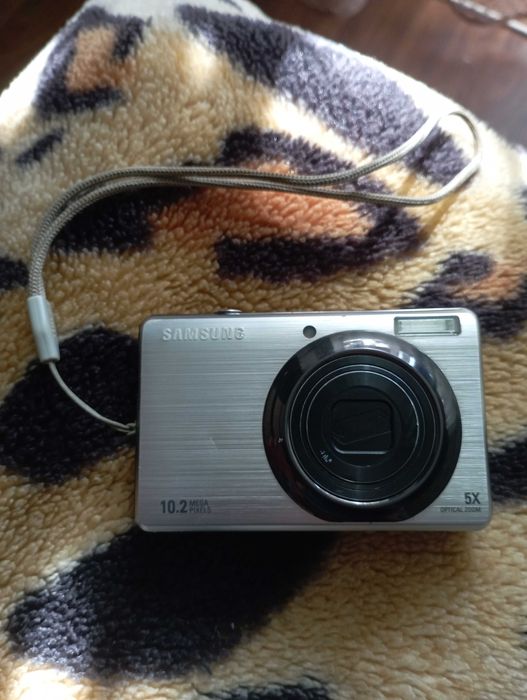 Фотоапарат продам