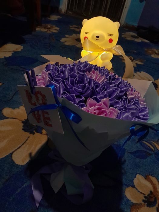 Квіти ручної роботи