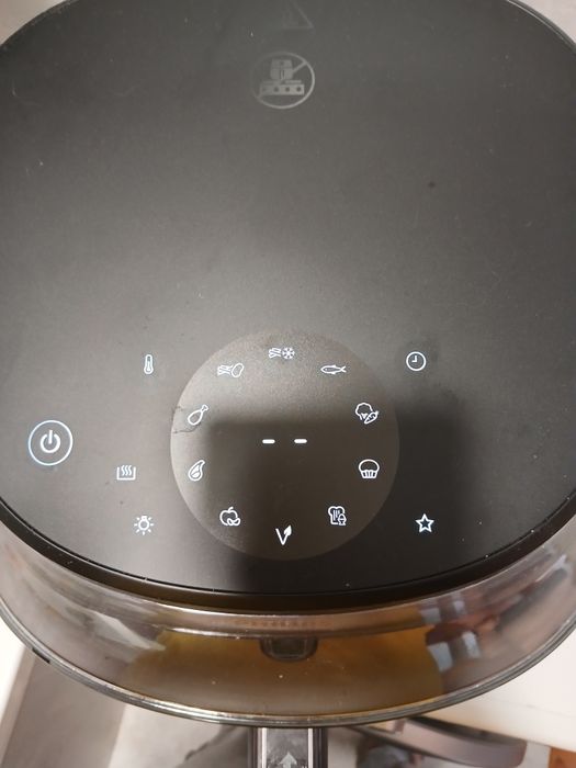 Продам аерогриль  Philips моделі NA332/00 на запасні деталі