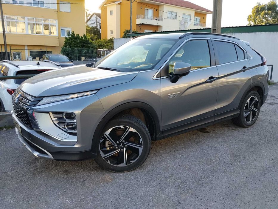 Mitsubishi Eclipse Cross 24 PHEV eMotion (2025)