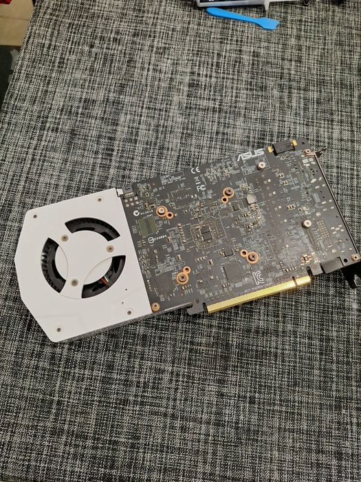 Placa gráfica asus nvidea gtx 960 tubo