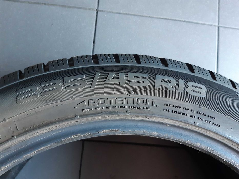 Opony Zimowe 235.45.18 Nokian 2020r Bieżnik 7mm 4szt lub 2szt
