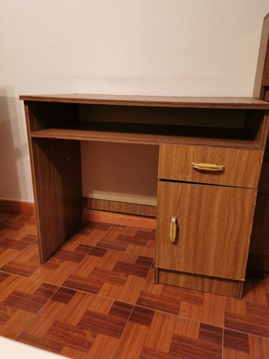 Secretária mais móvel