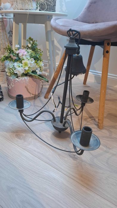 Lampa sufitowa metalowa