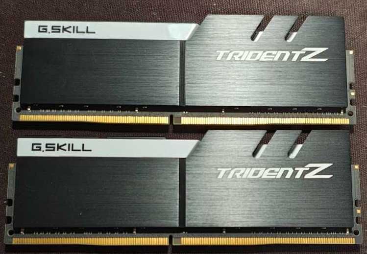 G.Skill DDR4 32GB (2x16GB) 3600MHz Trident Z Black/White CL17-19-19-39