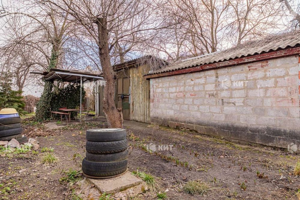 Половина будинку, 55м2, 5соток Центр (м. Защитников Украины, ул. Франковская 8)132309