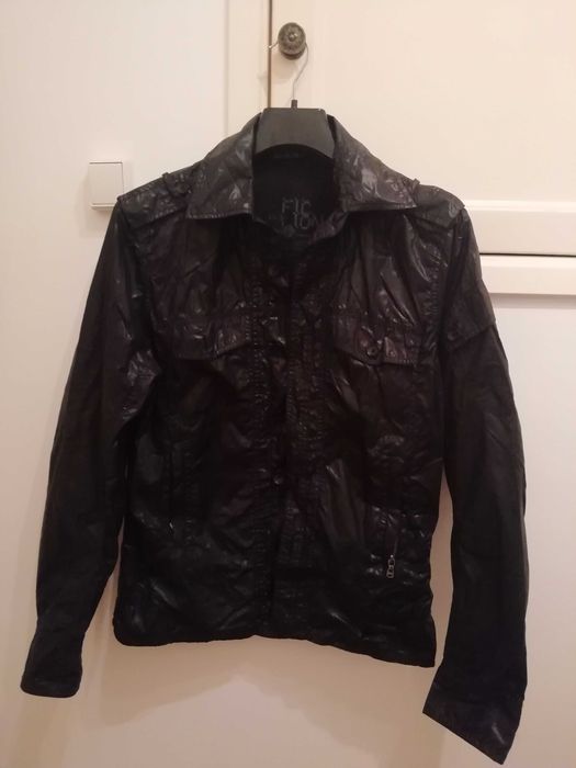 Casaco preto unissexo da Salsa