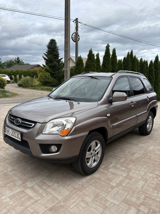 Sorzedam Kia Sportage 2009r 2,0 140KM 4x4 z gazem