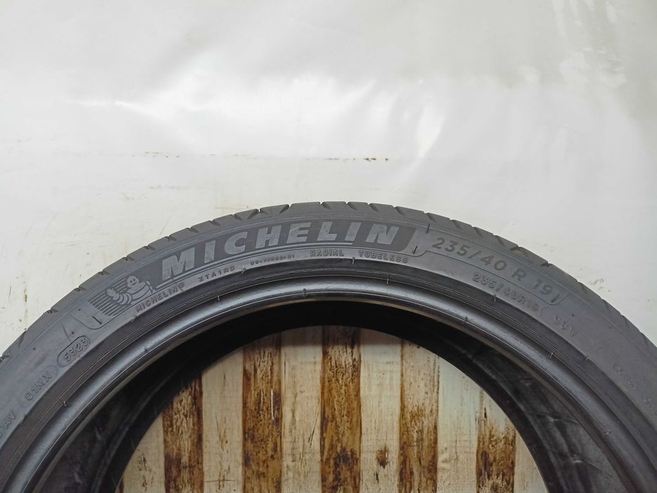 Michelin Primacy 4 235/40/19 2023r. 96W 6,5mm (1899)
