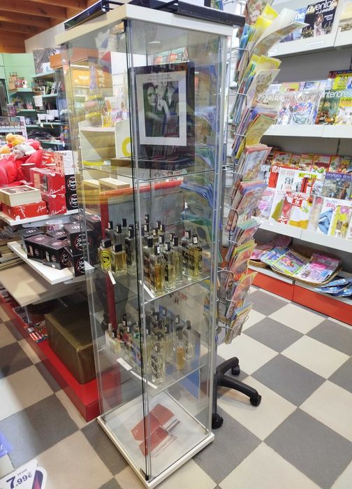 Vitrine, Detolf IKEA, Móvel, Estante, Vitrina