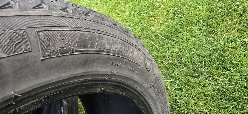 Opony michelin całoroczne zima lato 245/45 r19 2szt