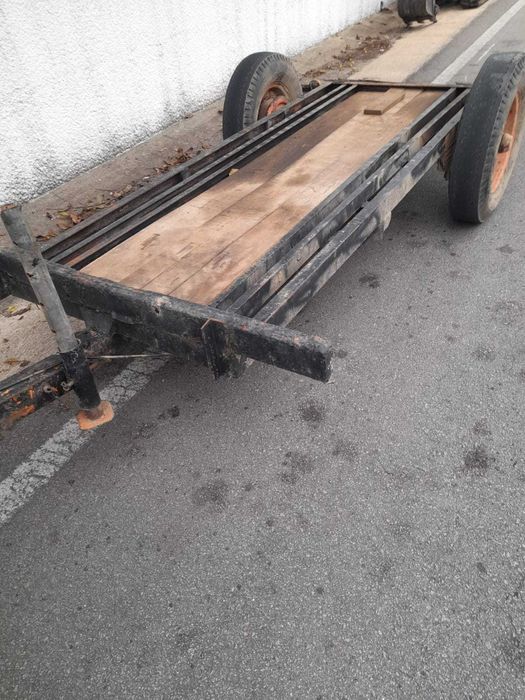 Reboque porta Máquinas com Rampas