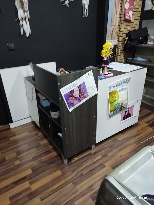 Algum recheio de salão cabeleireiro