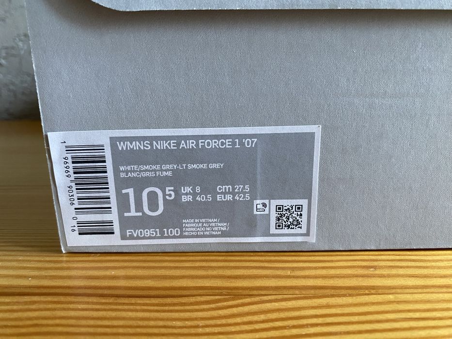 Nowe buty WMNS Nike Air Force 1 ‘07 rozmiar 42,5 27,5 cm FV0951 - 100