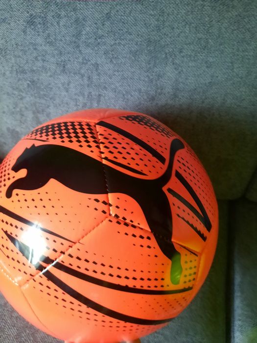 Nowa piłka nożna PUMA