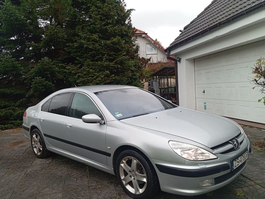 Peugeot 607