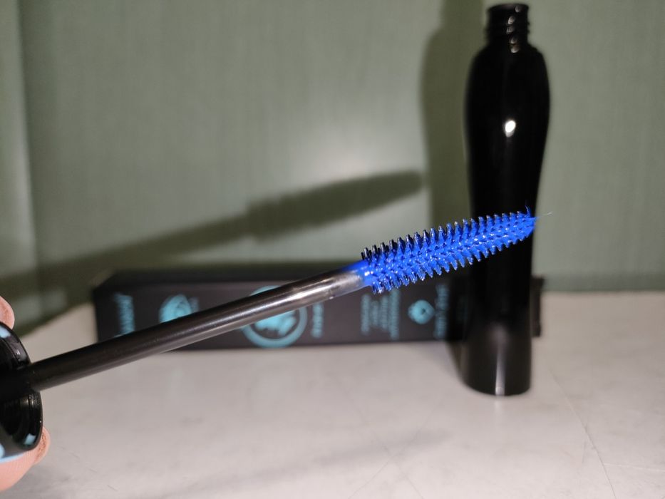Niebieski blue wodoodporny tusz do rzęs mascara