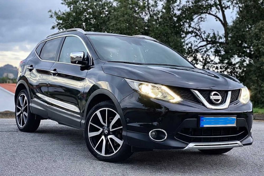 Nissan Qashqai 1.6 dCi 130cv TEKNA PREMIUM – FULL EXTRAS