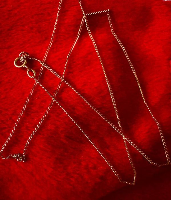 Украшения ювелирные