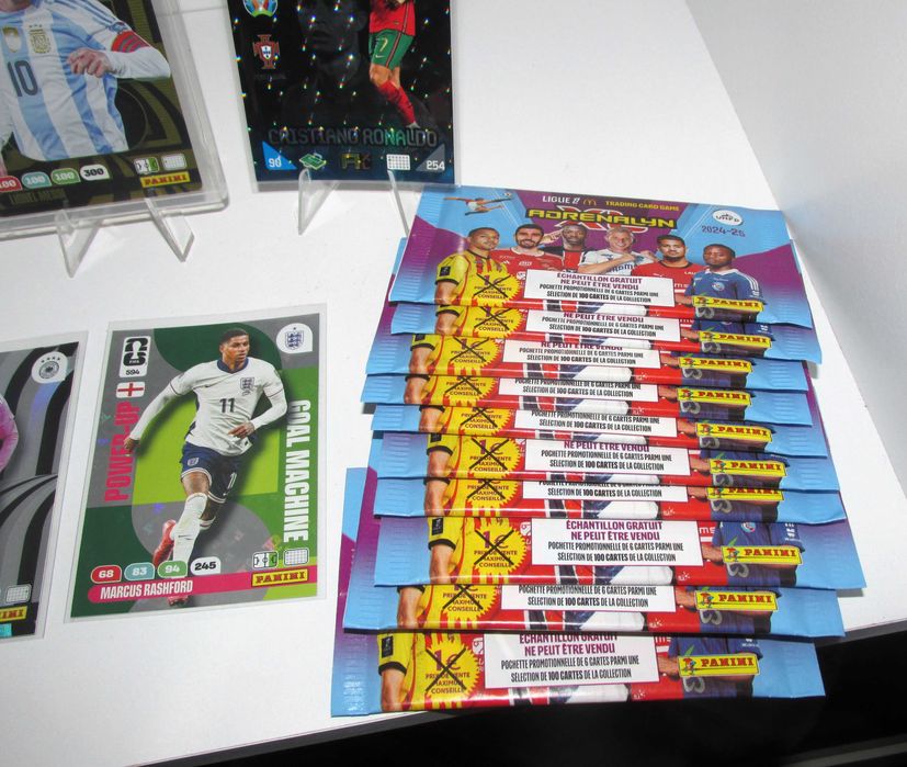 Messi, Ronaldo, Musiala, Rashford + 10 Boosters Panini