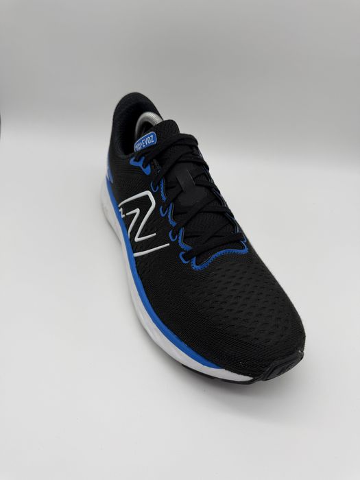 Нові оригінал кросівки New Balance Fresh Foam X EVOZ v3 42-26.5см