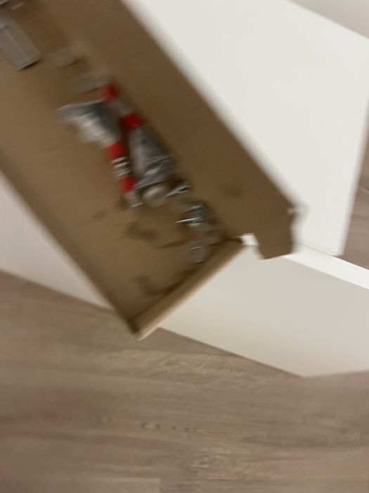 Estante c/porta Ikea BESTÅ - NOVO