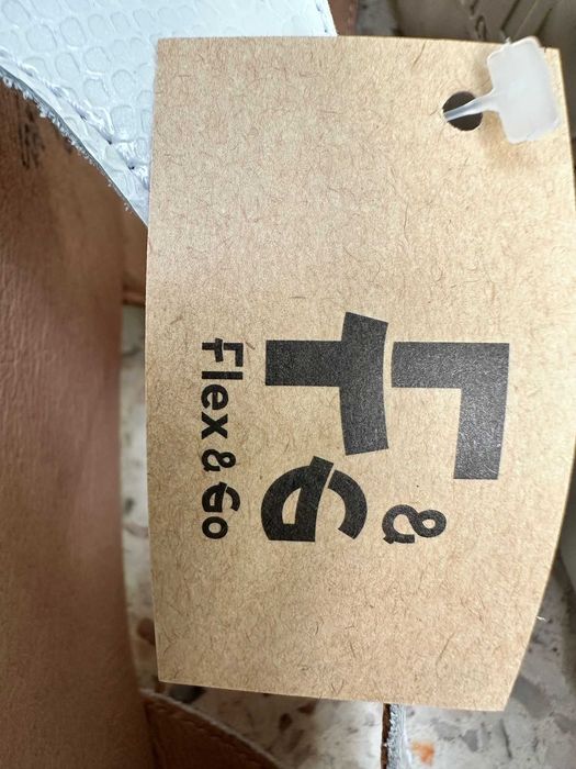 Sandálias Brancas da “Flex&Go” - modelo “Milady White"- Tam 41 -Novas!