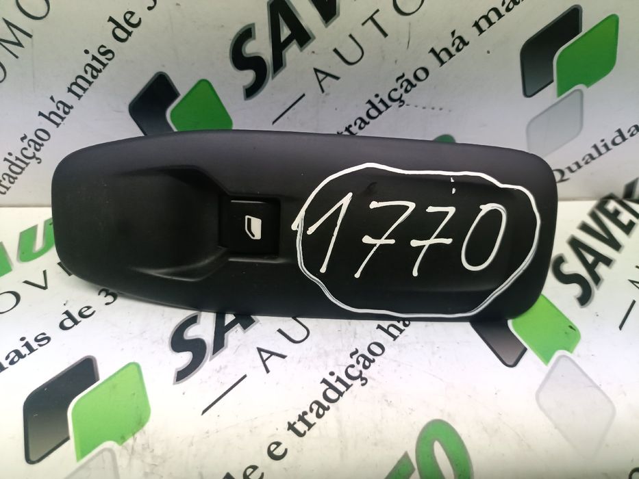 Comando / botão / interruptor vidros frente direito PEUGEOT 2008 I (CU