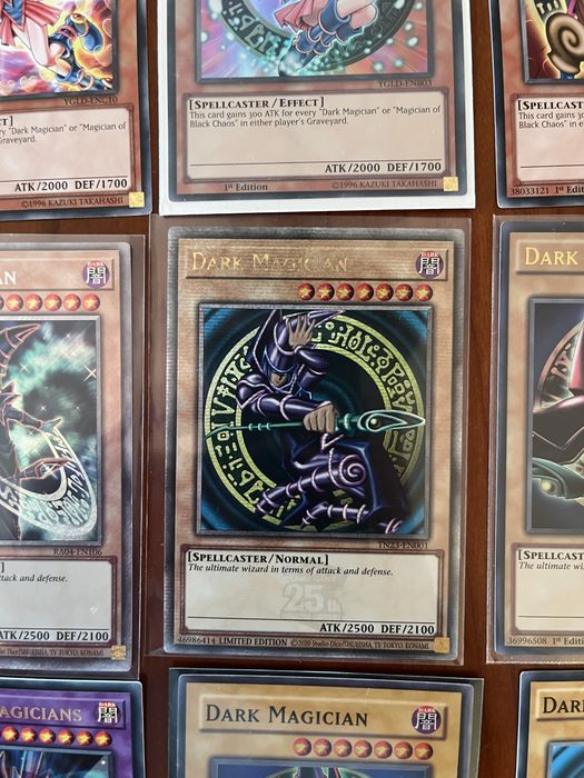 Coleção Yu-Gi-Oh! Dark Magician & Dark Magician Girl
