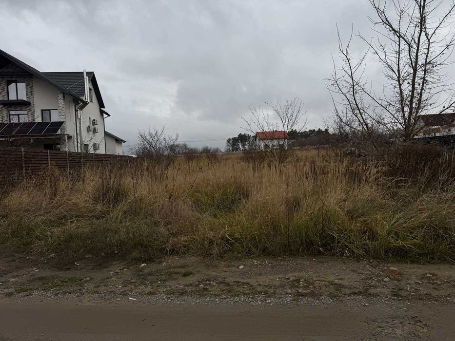 Ділянка в с. Святопетрівське вул. Урожайна 12 соток