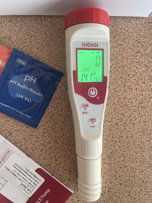 Cyfrowy tester  wody GIDIGI