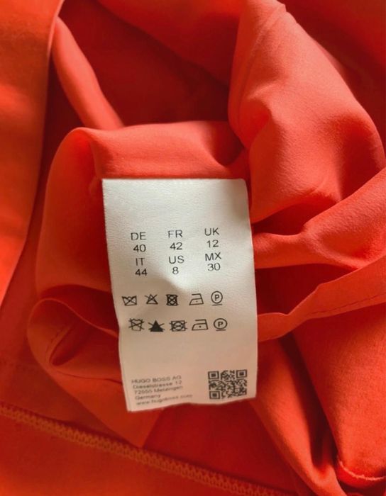 Vestido “Hugo Boss”