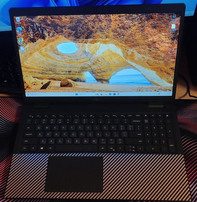 Dell 15" i5-11gen, windows 11