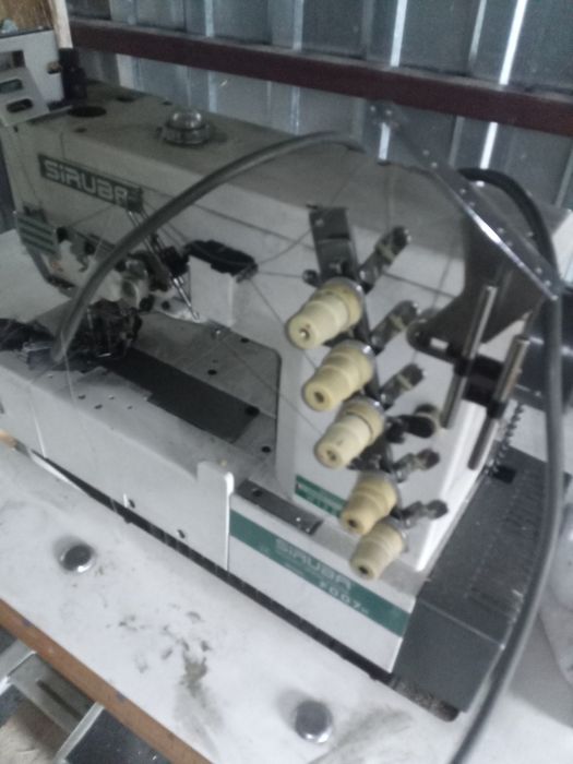 Maszyna do szycia Siruba