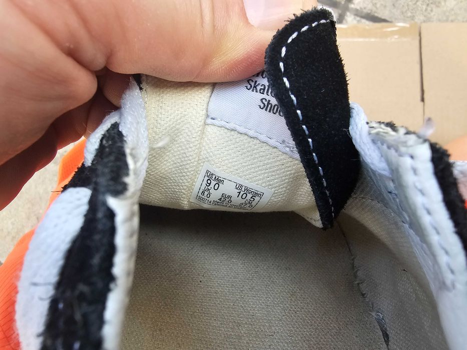 Buty męskie Vans 42(27cm) czarne zamszowe