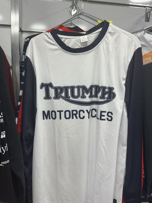 Sweatshirts Americanas , Bud, triumph, marlboro