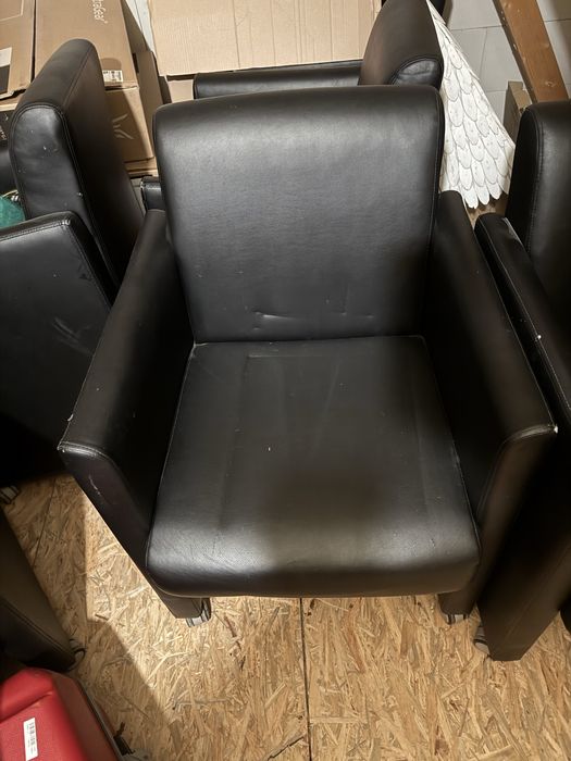 Krzesla / fotele tapicerowane