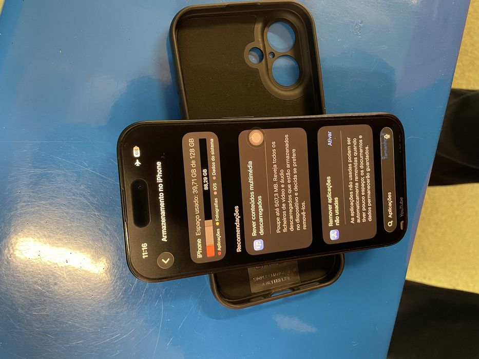 Iphone 16 normal.   Estado da bateria 93% 128GB de memória. pronto a usar não perca a oportunidade única.