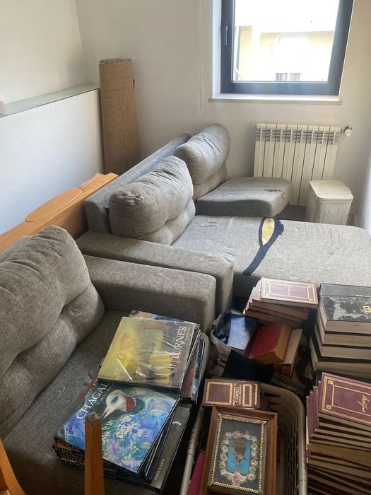 Sofá bastante usado