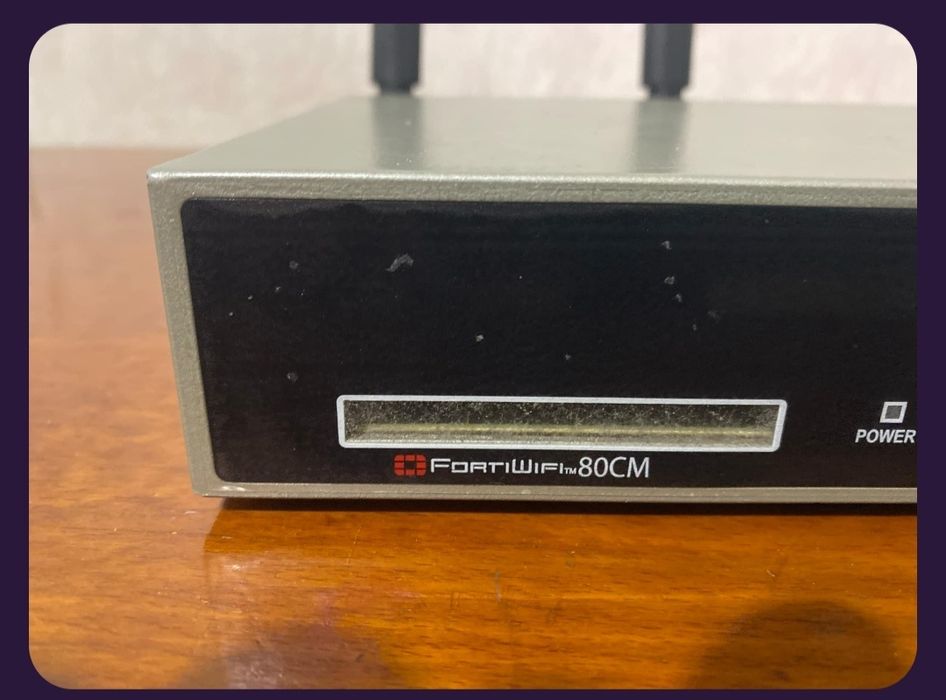 Маршрутизатор Fortinet - FortiWiFi-80CM