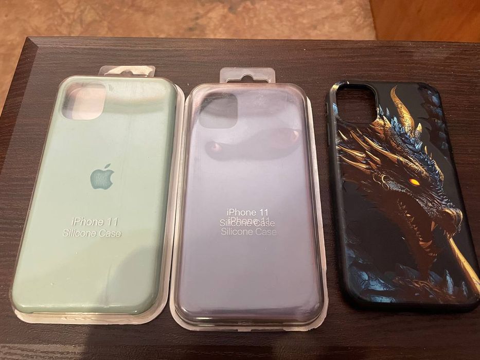 Чехлы на iphone 11
