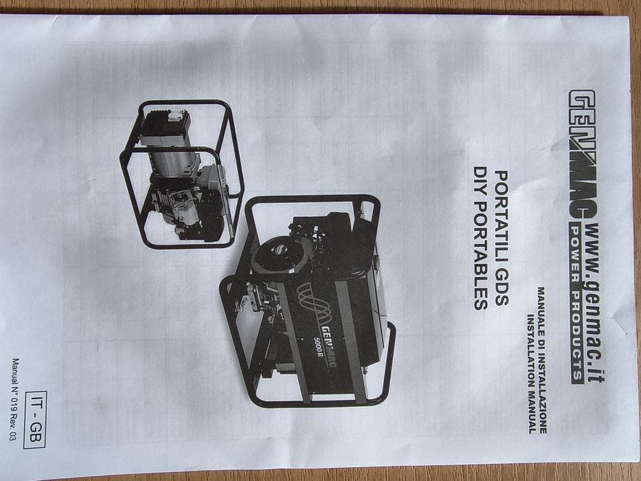 Бензиновий генератор GENMAC ZIP2500R-CE