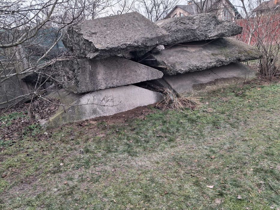Бетонні фундаментні подушки та плити безкоштовно