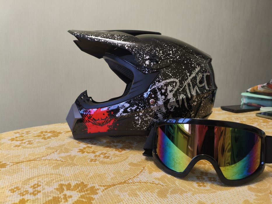 Шлем ендуро мото