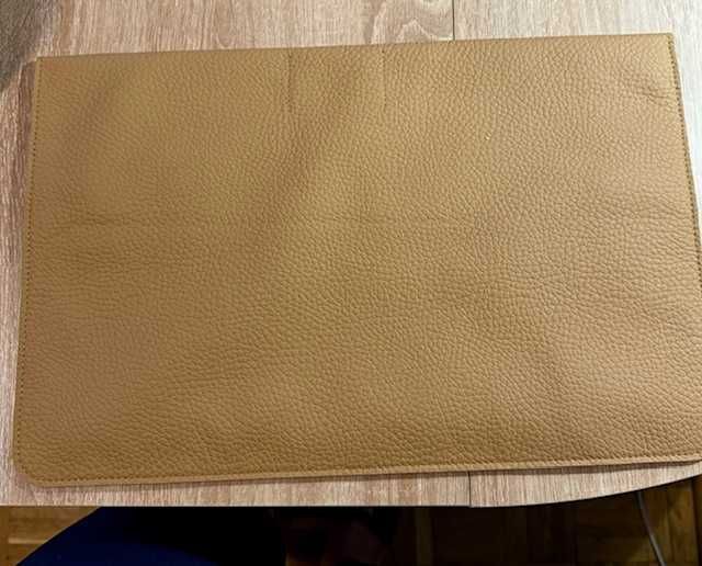 Etui na laptopa VOLVO Sleeve 13 NOWE