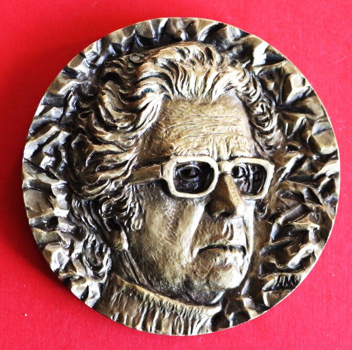 José de Moura 1915 escultor e medalhista